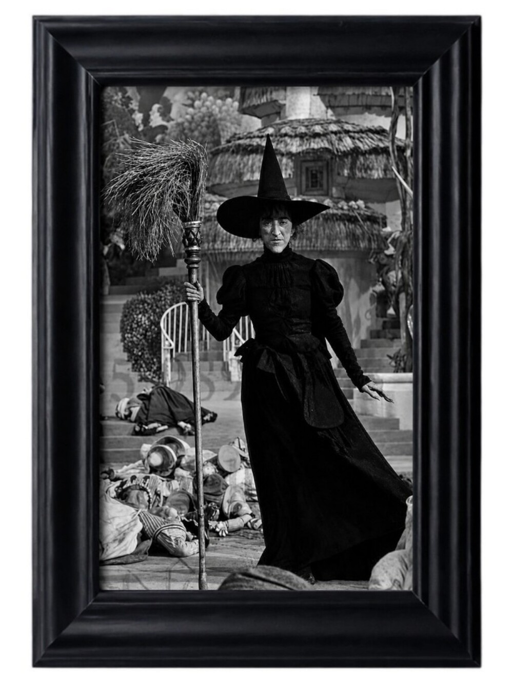 Wizard of Oz vintage film Judy Garland wicked witch musical yellow brick road
